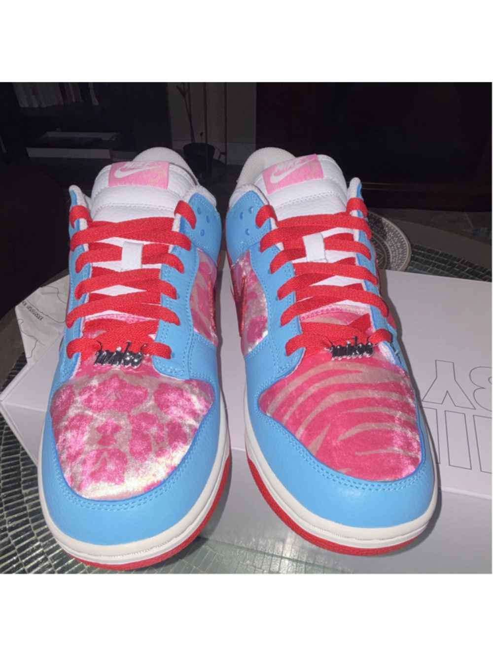 Nike Dunk Low Mens Colorblock Blue Pink Red White Lace Up Rubber New Box 1 of 1 - Picture 4 of 6
